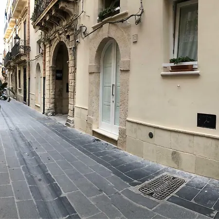 Le Stanze Di Carlo Apartment *